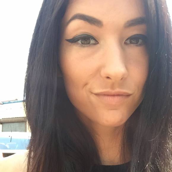 Meet your Posher, Jacquelyn - Picture 1 of 1